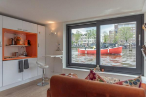  Houseboat Ark van Amstel  Амстердам